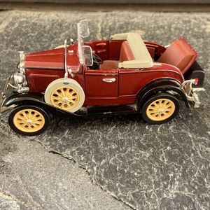 Ford collectible car